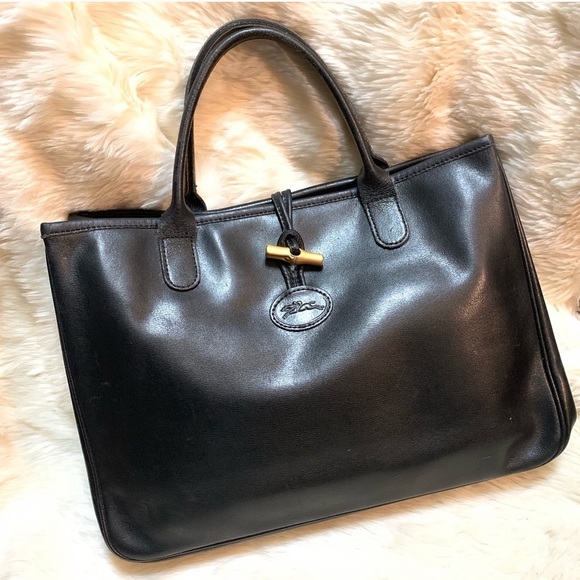 Longchamp Handbags - Longchamp Roseau black leather bag